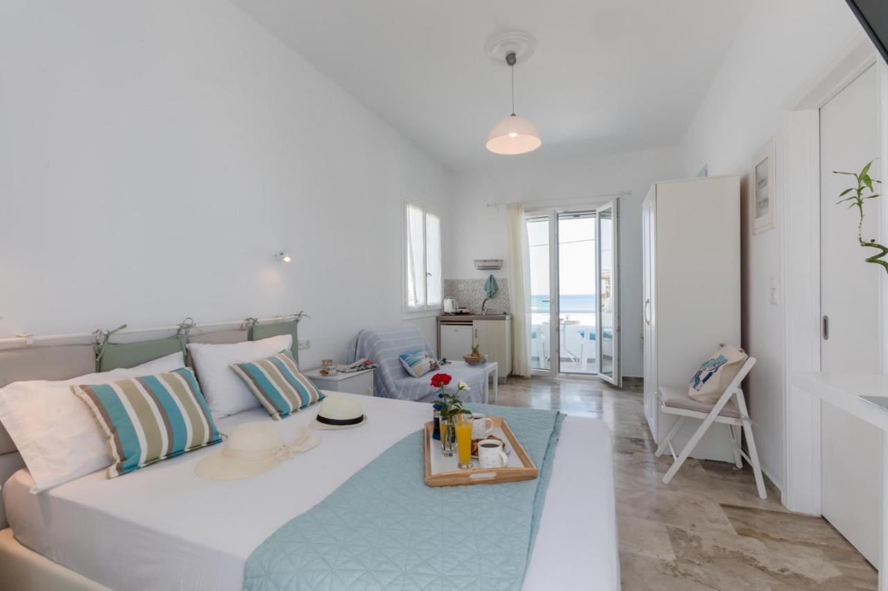 Litsa * Agia Anna (Naxos)